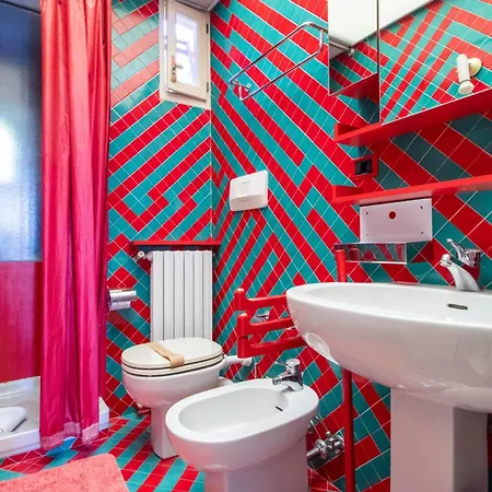 Lucy By Portofinohomes Apartman